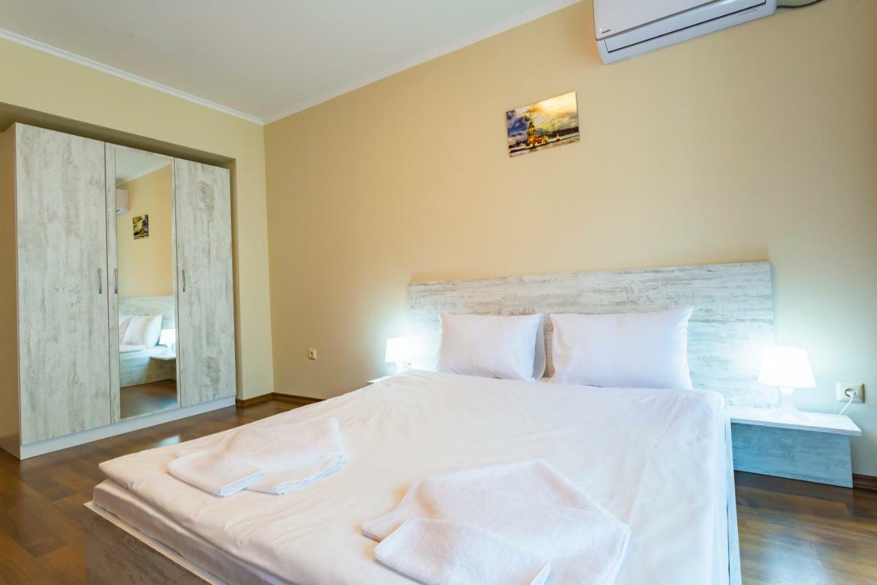 Rose Gardens Apart Hotel Pomorie Exterior photo